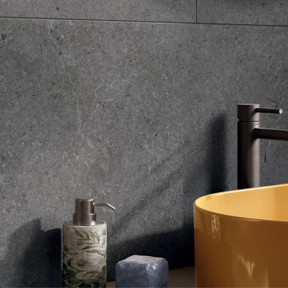  60x120cm Surround Outline Matt 9mm